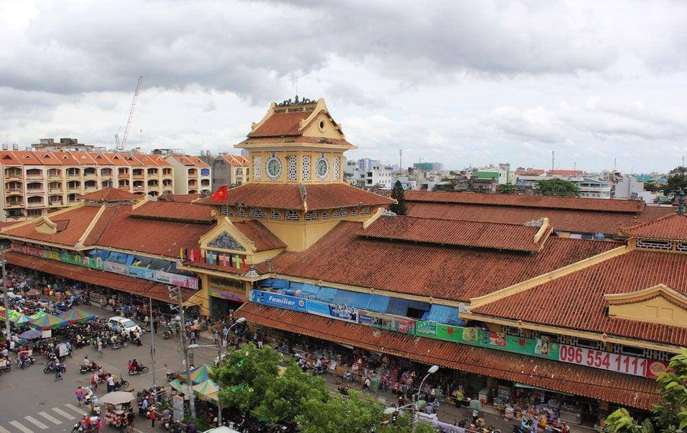 Chợ Bình Tây: Chợ cổ lớn nhất Sài Gòn đang hư hỏng nghiêm trọng