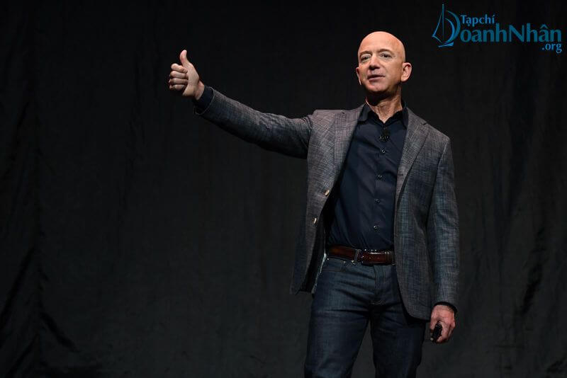 Câu trích dẫn tỷ phú Jeff Bezos luôn dán trên tủ lạnh để tự nhắc nhở mình mỗi ngày