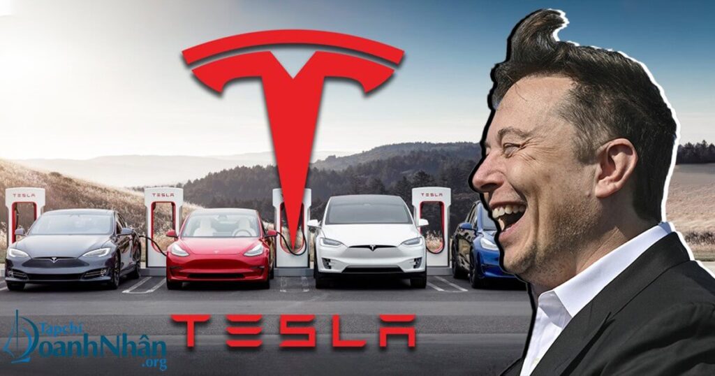 Kinh doanh phải "ác": Elon Musk rót tiền vào Tesla rồi sa thải gần hết bộ máy chủ chốt