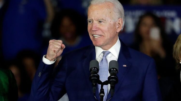 Những tỷ phú nào đang rót tiền vào chiến dịch của ông Joe Biden