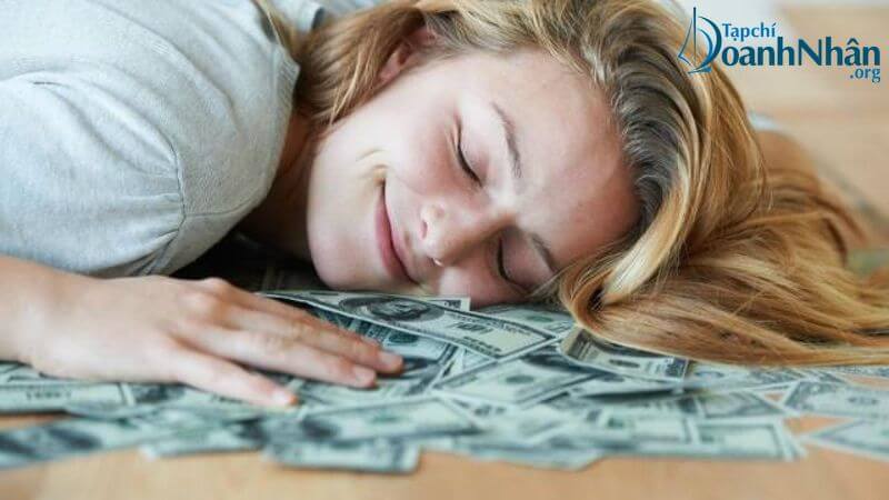 Sau tuổi 40 hãy "Kiếm tiền ngay khi đang ngủ" để tiền bạc không còn là gánh nặng