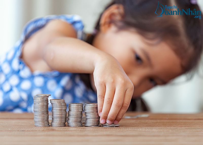 Tâm thư chuyên gia tài chính gửi con gái nhỏ về tiền bạc và cuộc sống