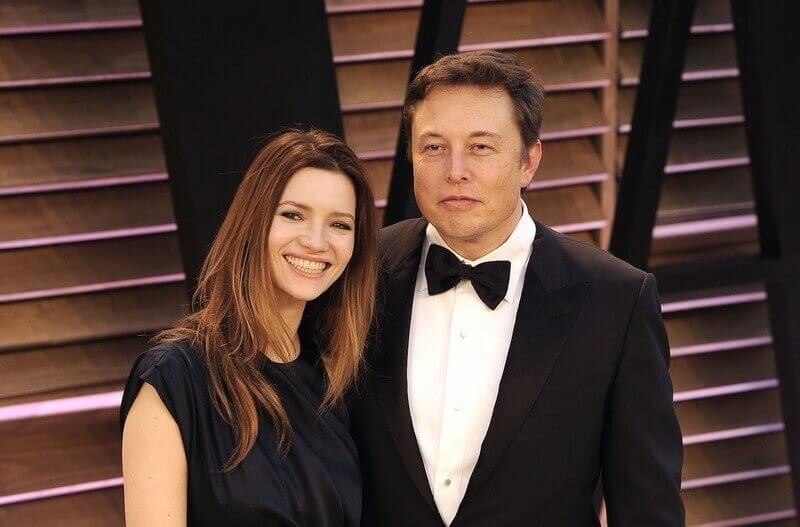 Xem cách Elon Musk "tán gái": Thiếu tình yêu, làm sao ta sống một đời hạnh phúc