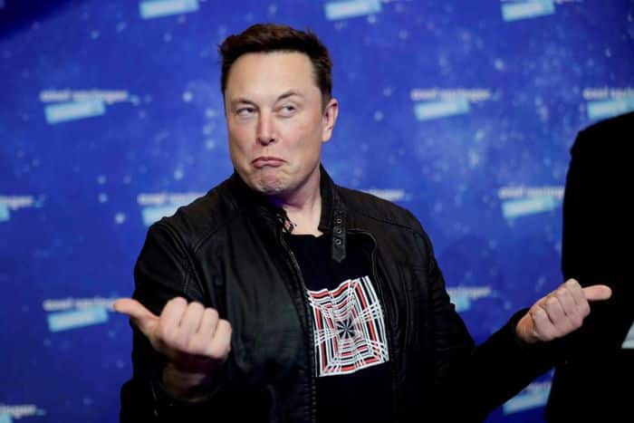  Elon Musk nổi tiếng là tỷ phú nghiện việc. Ảnh: Reuters. 