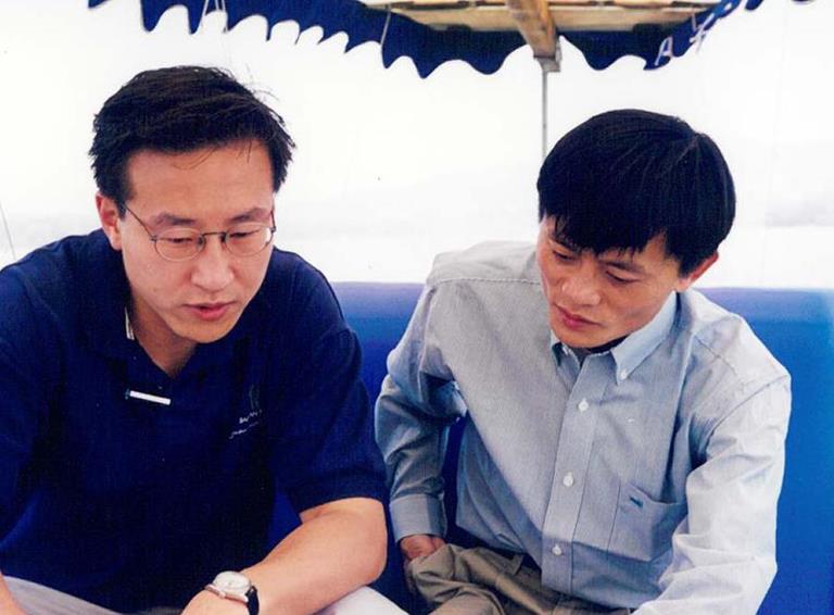 Phó tướng Thái Sùng Tín đã giúp Jack Ma xây dựng đế chế Alibaba như thế nào?